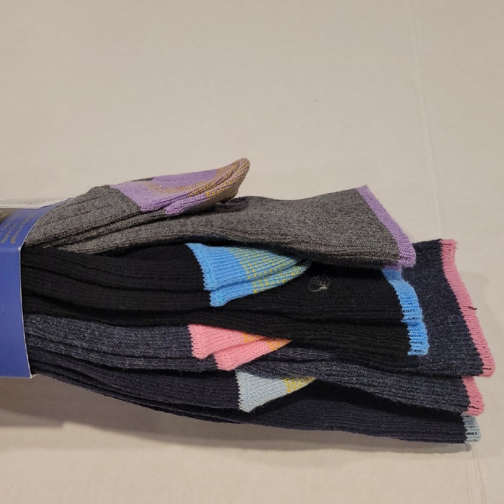 Socks - Picture 2 of 7